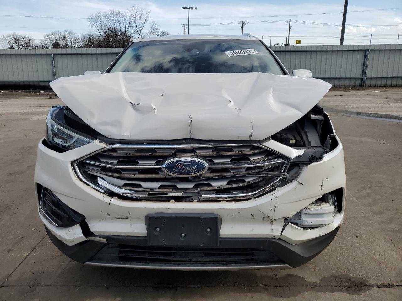 2019 Ford Edge - Image 5