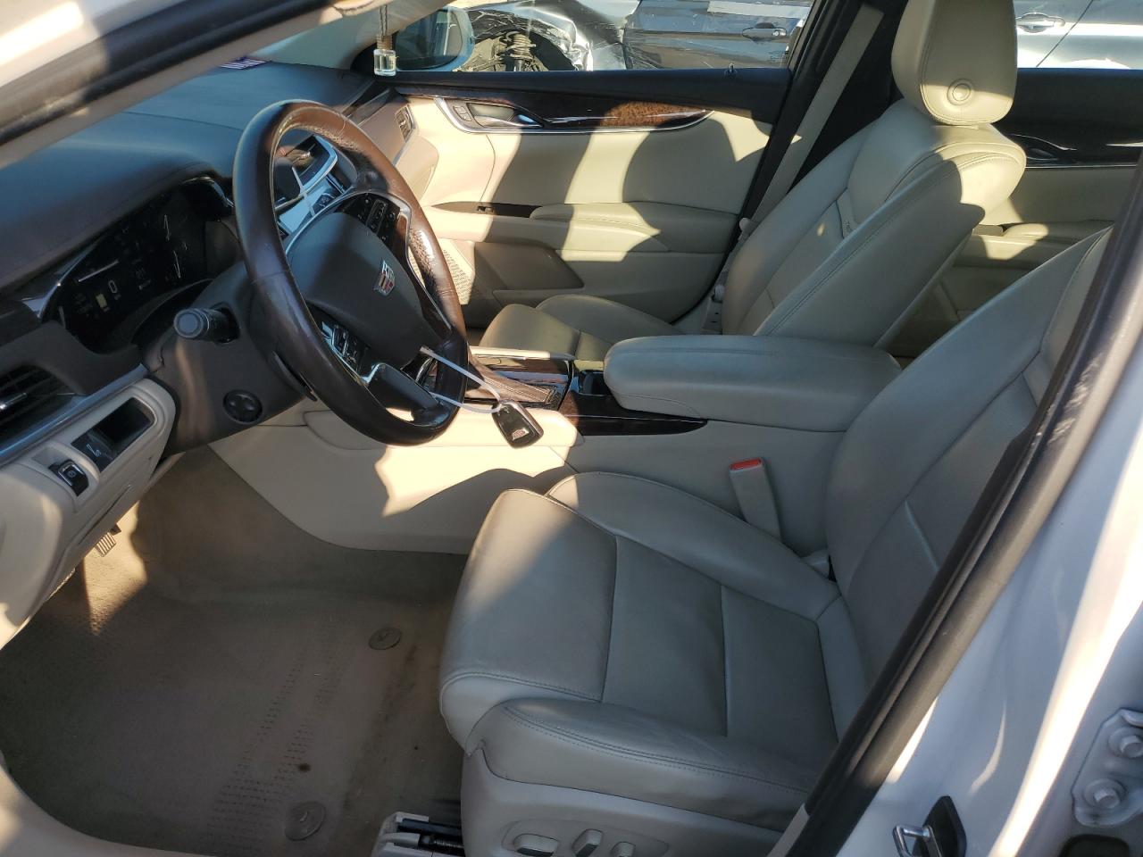 2017 Cadillac XTS - Image 7
