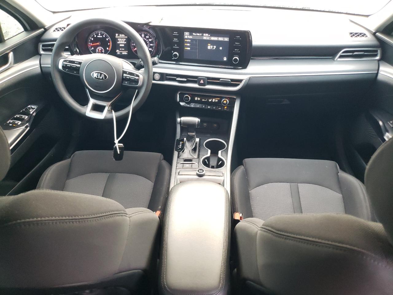 2021 Kia K5 - Image 8