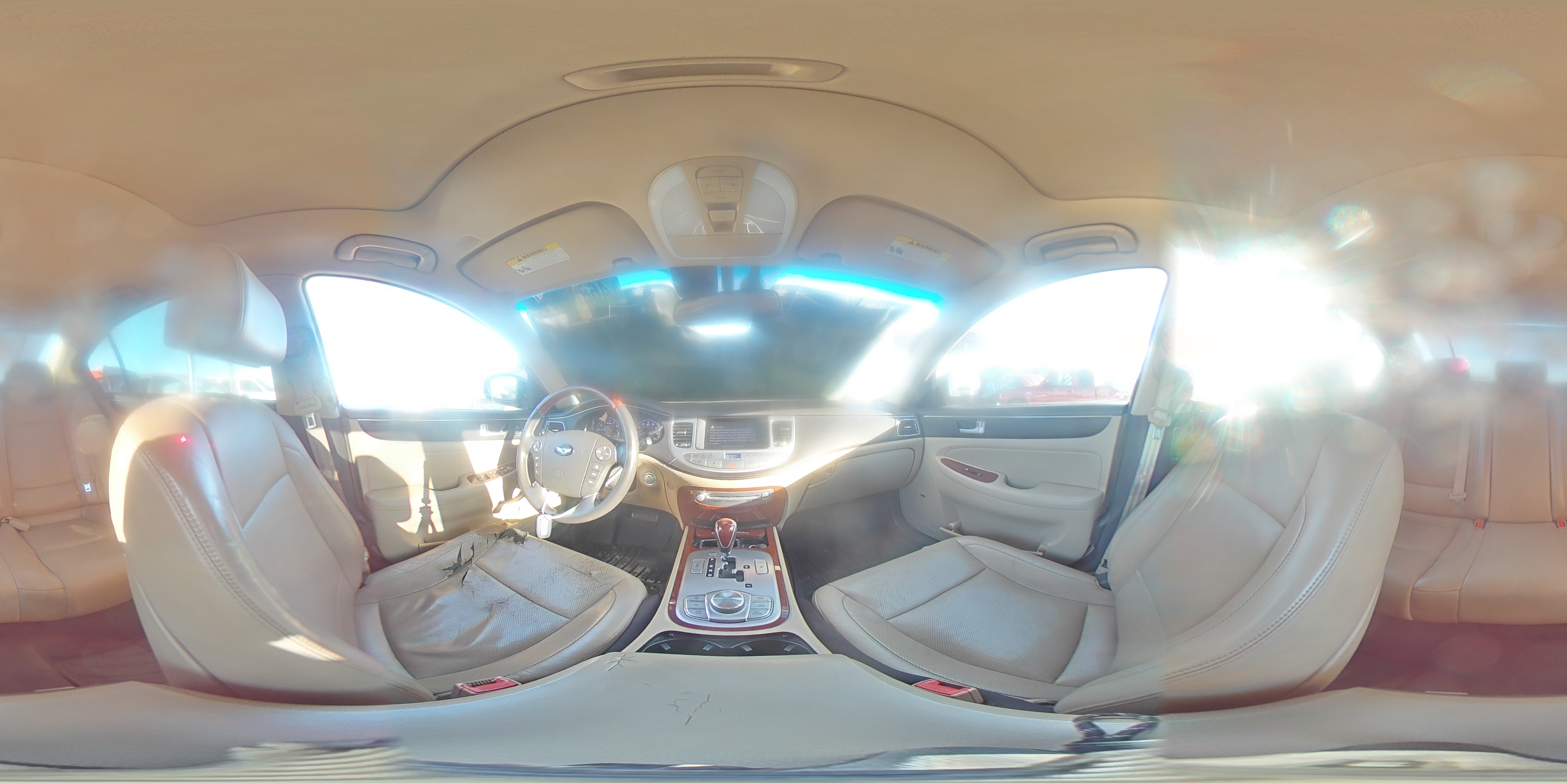 2012 Hyundai Genesis - Image 13