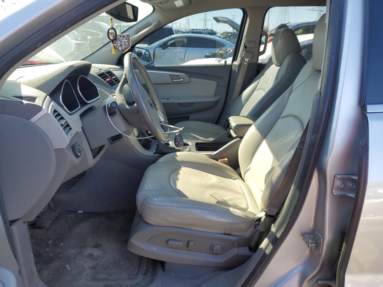 2011 Chevrolet Traverse - Image 7