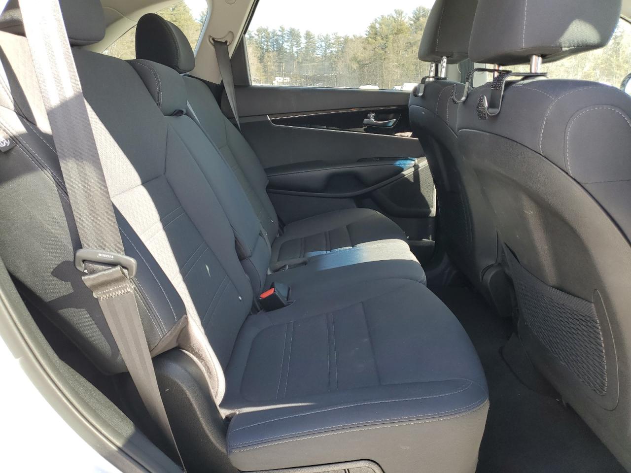 2019 Kia Sorento - Image 11