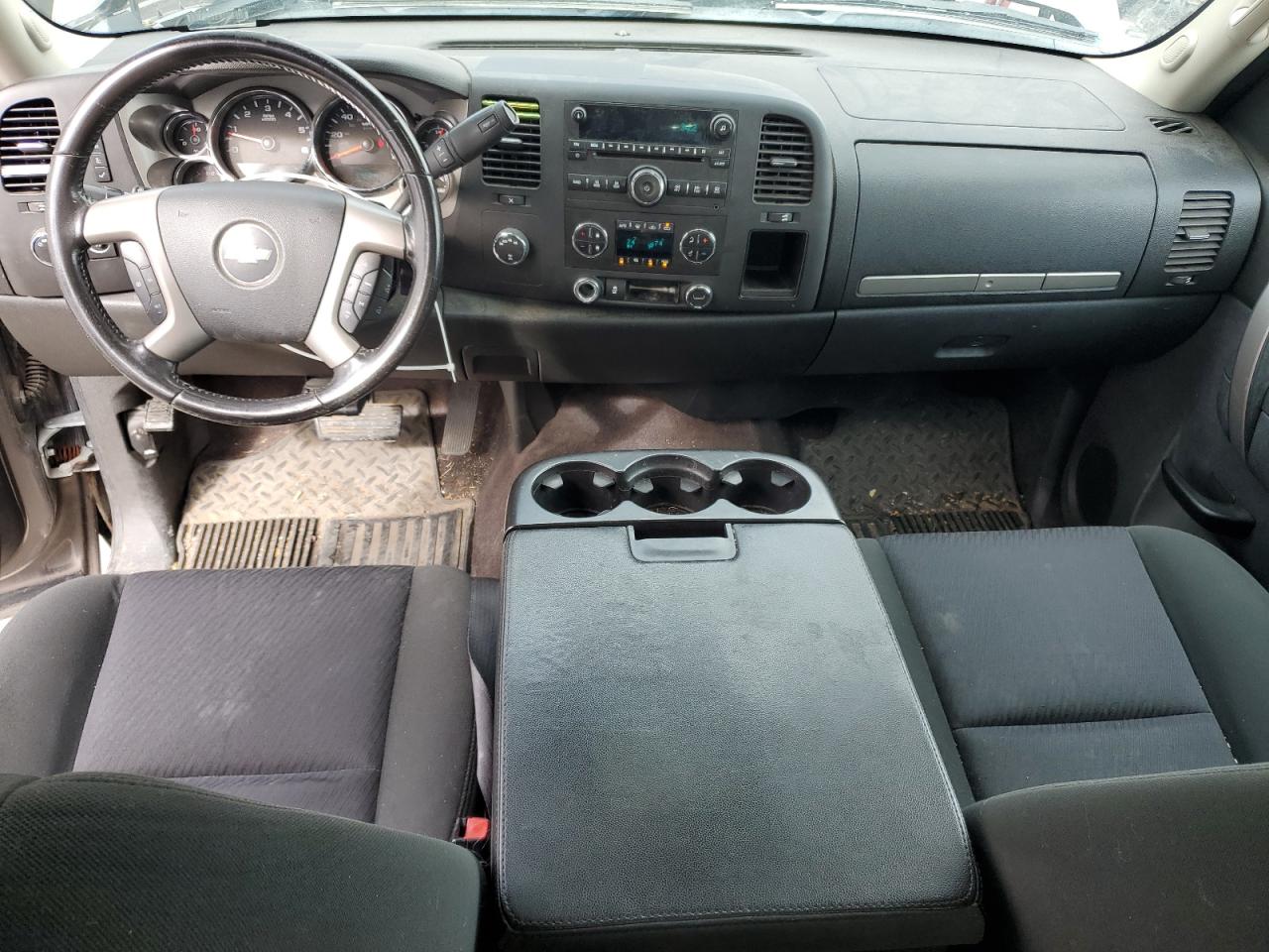 2012 Chevrolet Silverado - Image 8