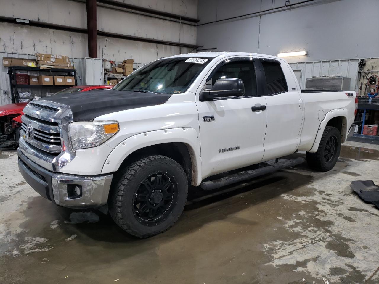 2016 Toyota Tundra - Image 1