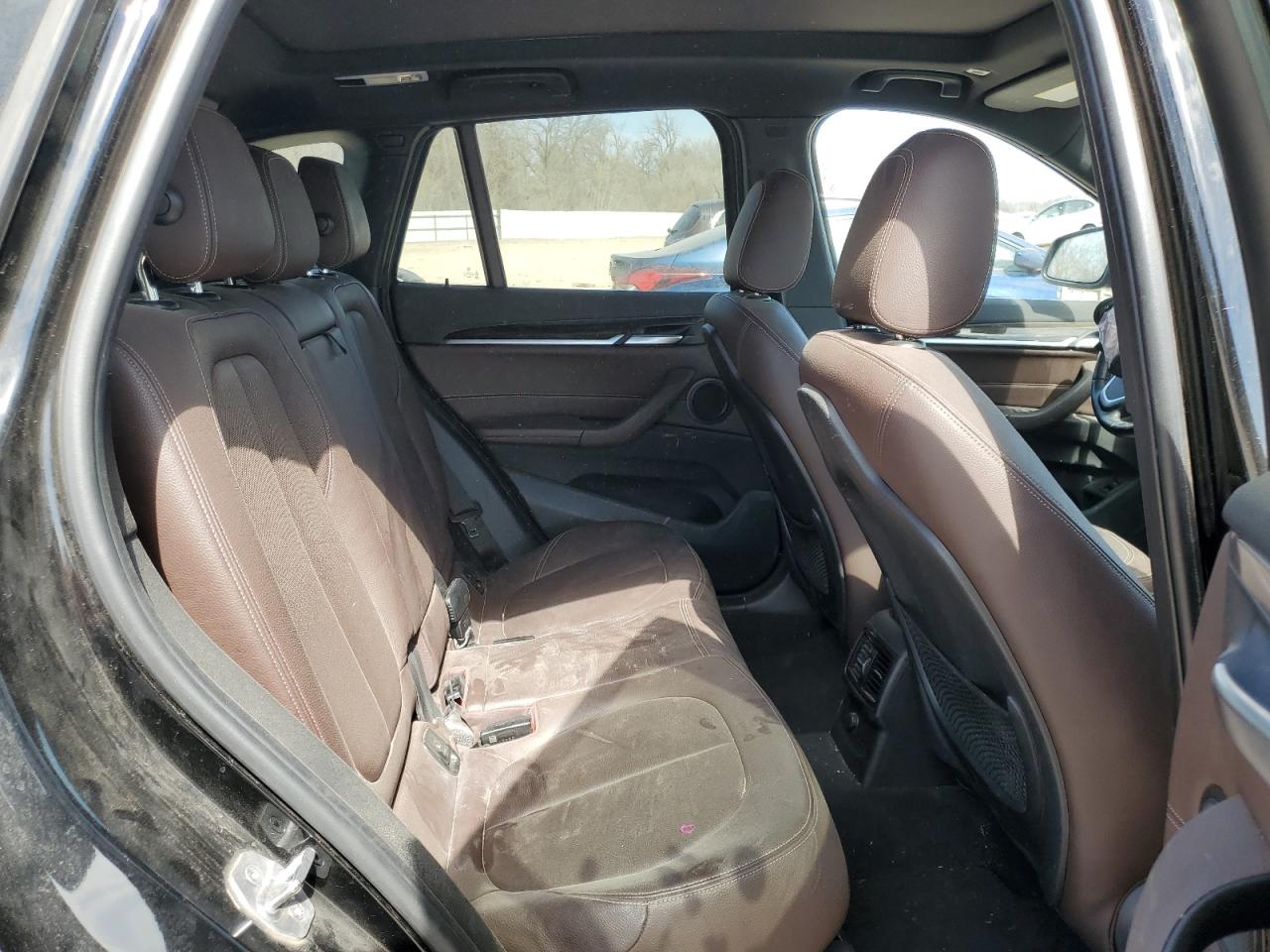 2017 BMW X1 - Image 11
