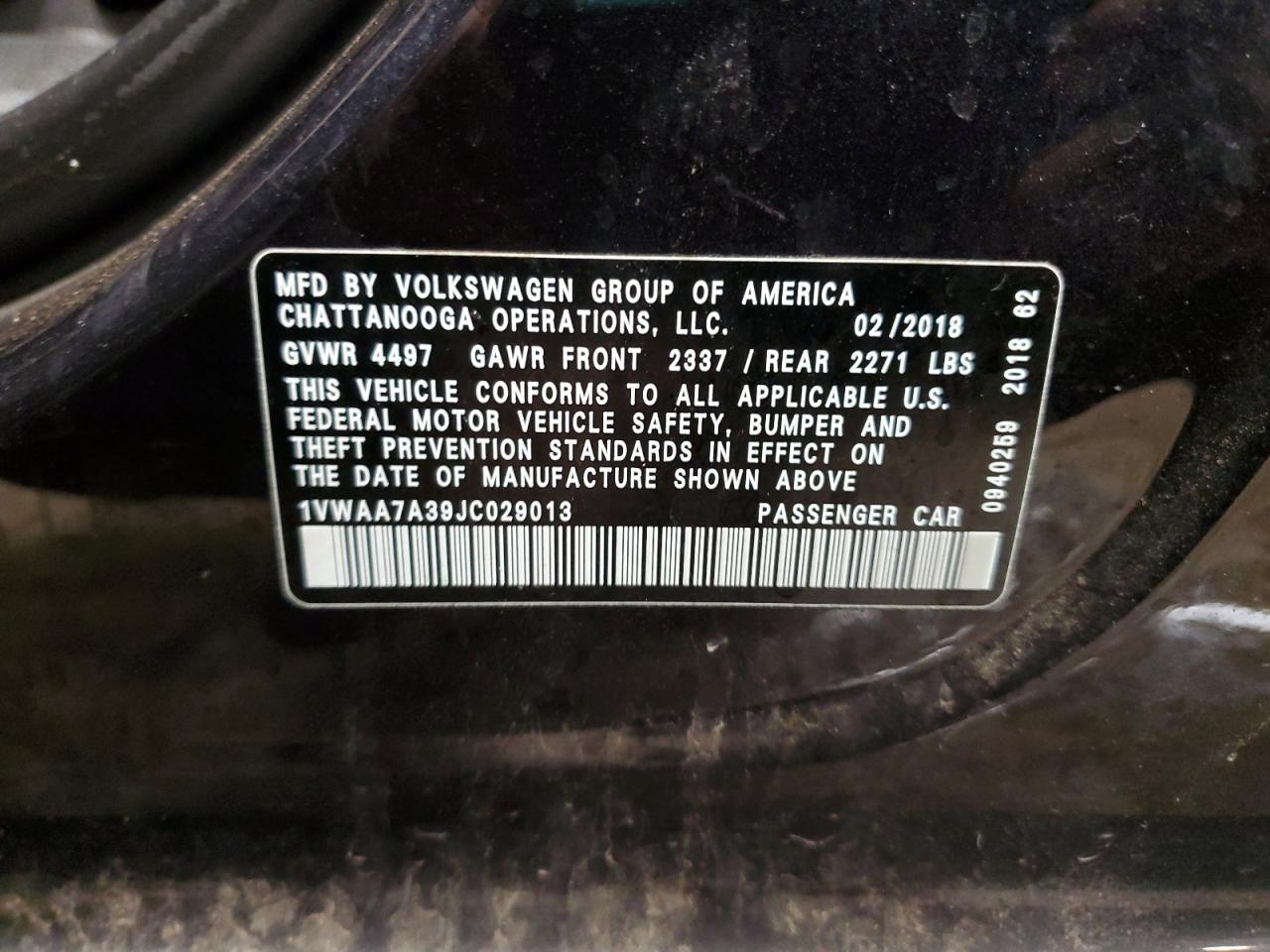 2018 Volkswagen Passat - Image 12