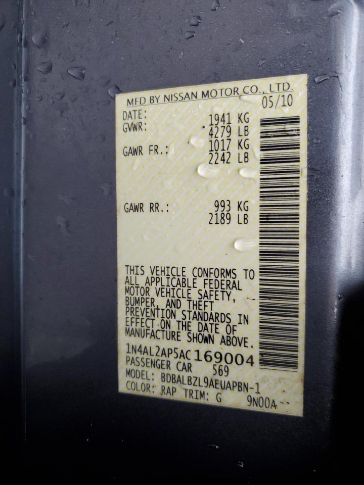 2010 Nissan Altima - Image 12