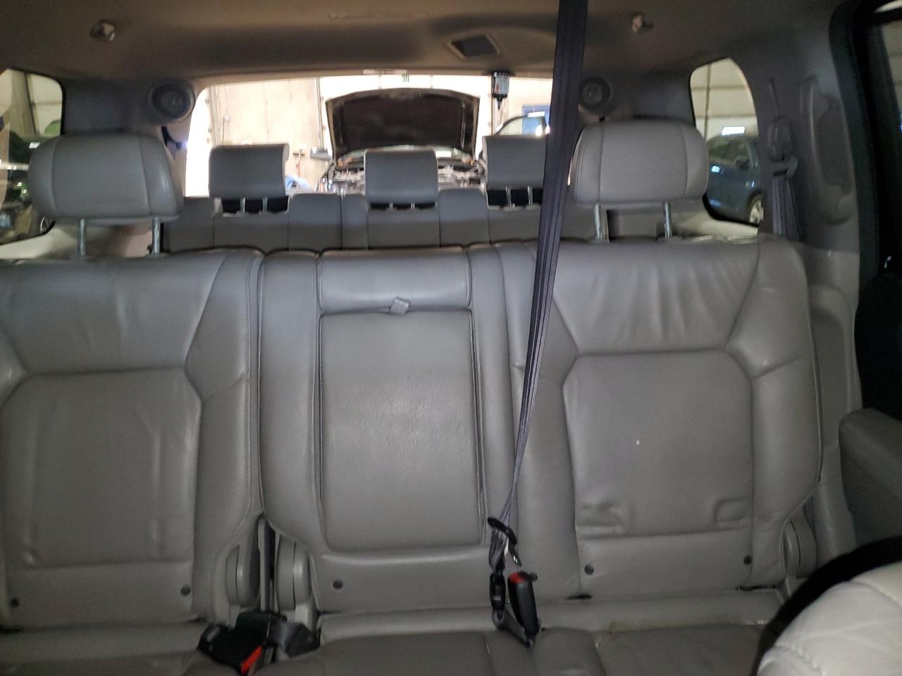 2011 Honda Pilot - Image 10