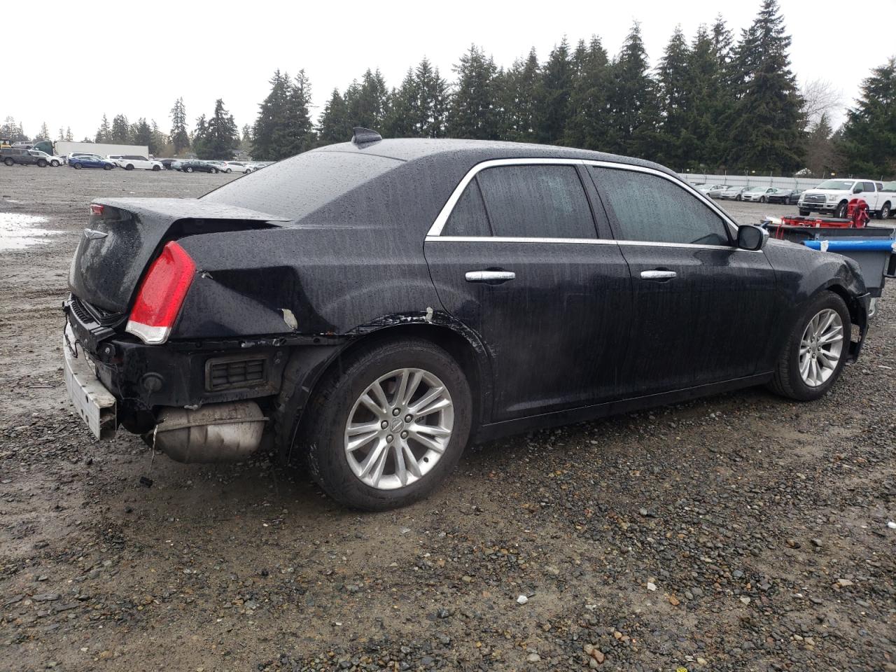 2017 Chrysler 300 - Image 3