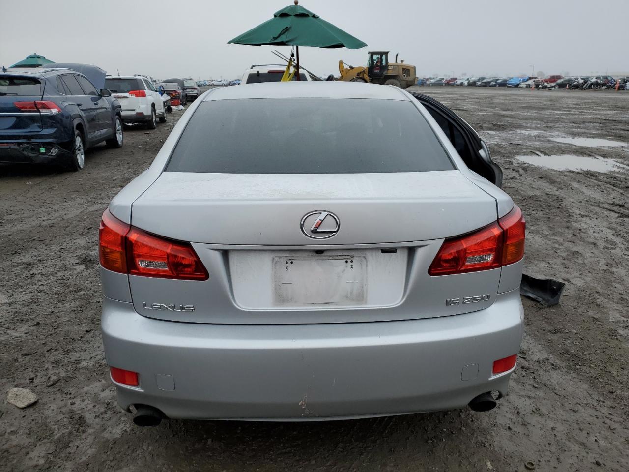 2006 Lexus IS - Image 6