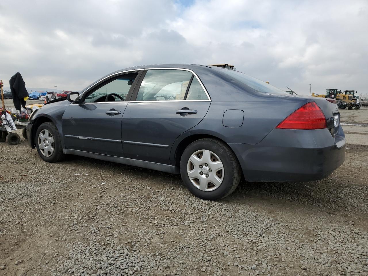2007 Honda Accord - Image 2