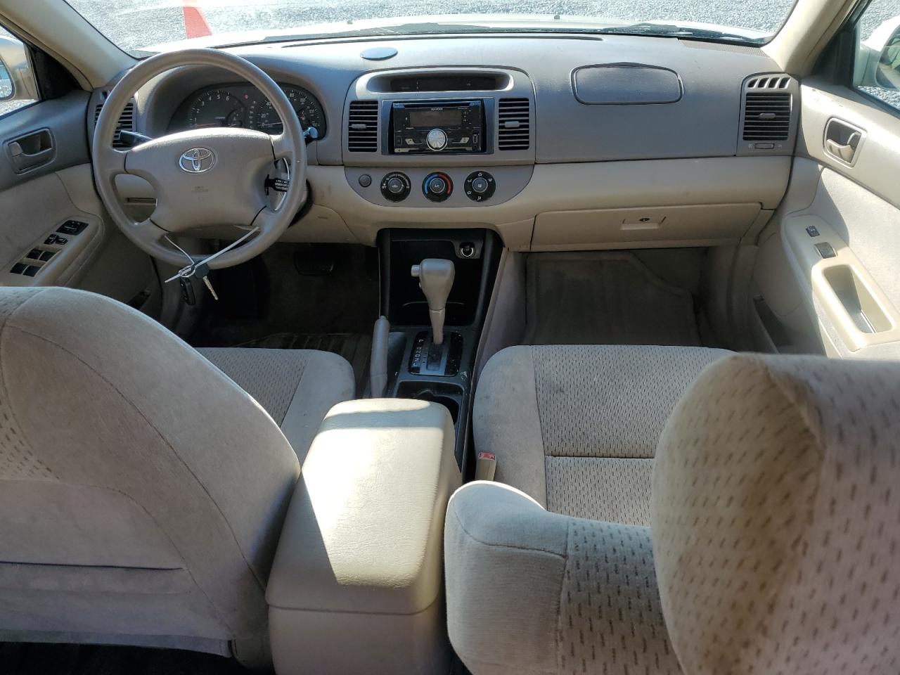 2003 Toyota Camry - Image 8