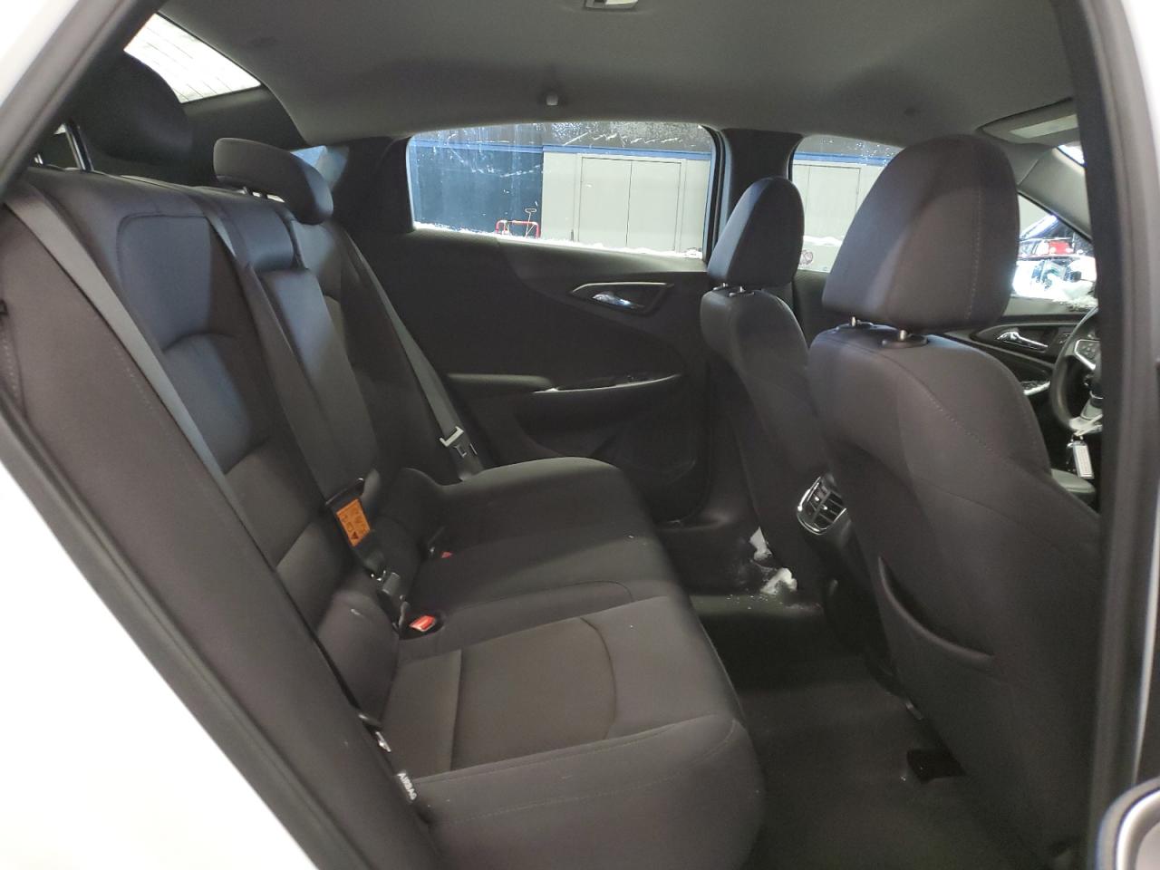 2023 Chevrolet Malibu - Image 10