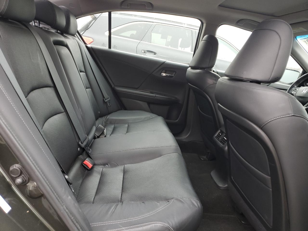 2013 Honda Accord - Image 10
