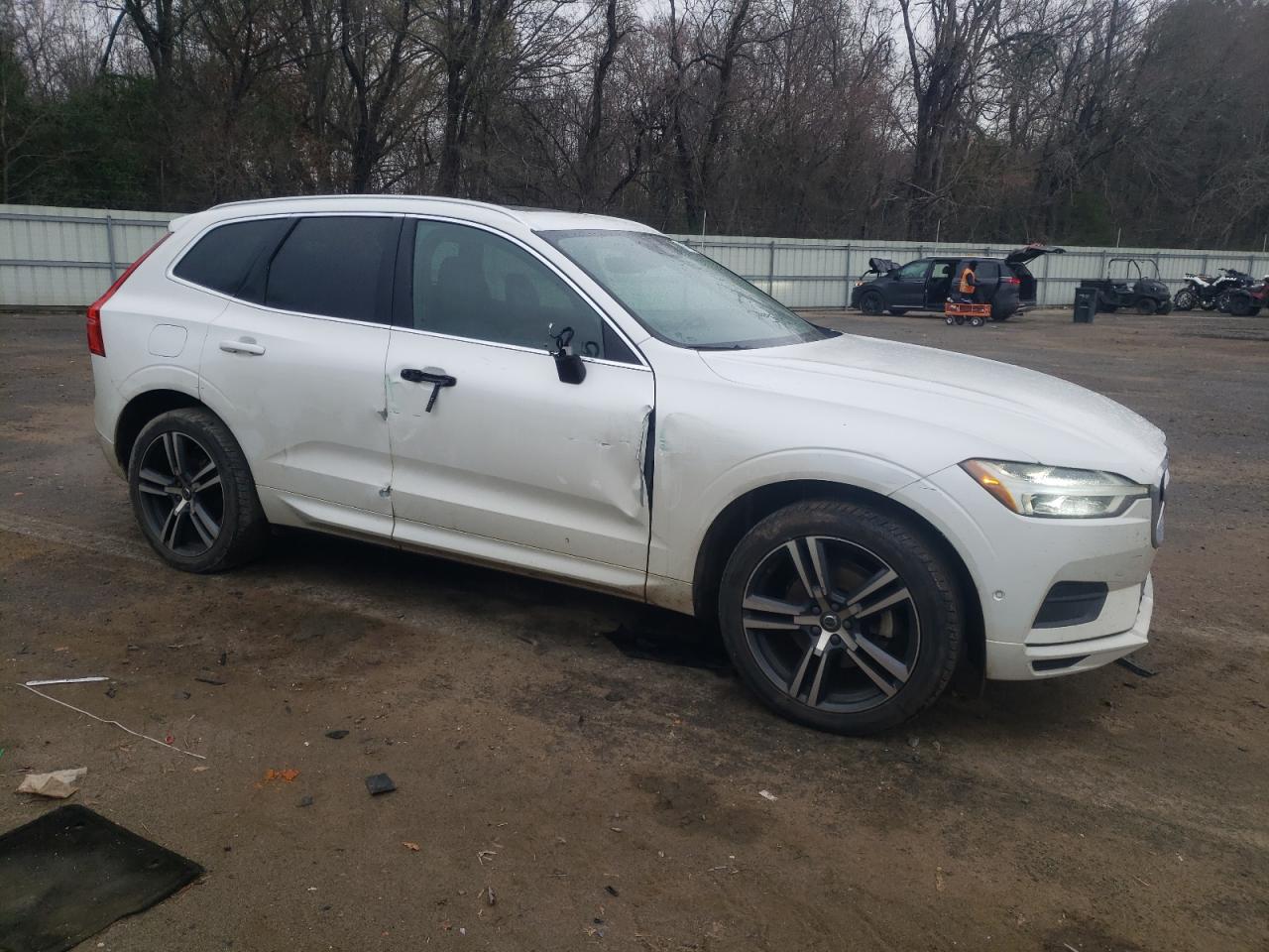 2019 Volvo XC60 - Image 4