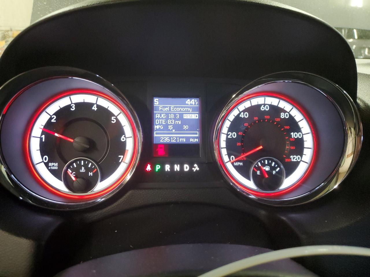 2013 Dodge Caravan - Image 9