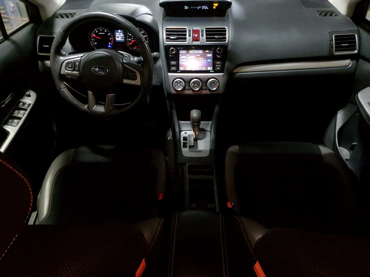 2016 Subaru XV - Image 8