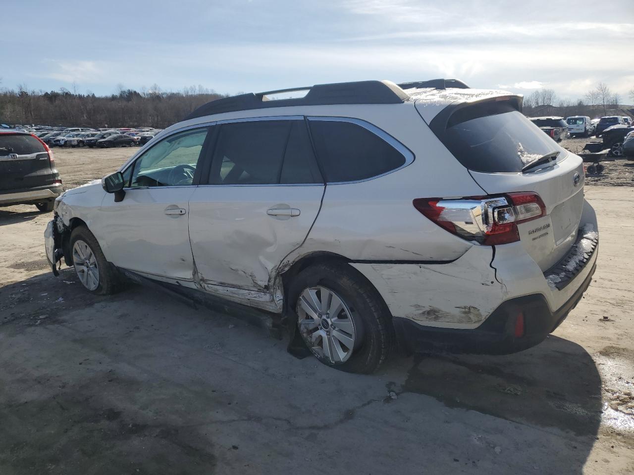 2018 Subaru Outback - Image 2
