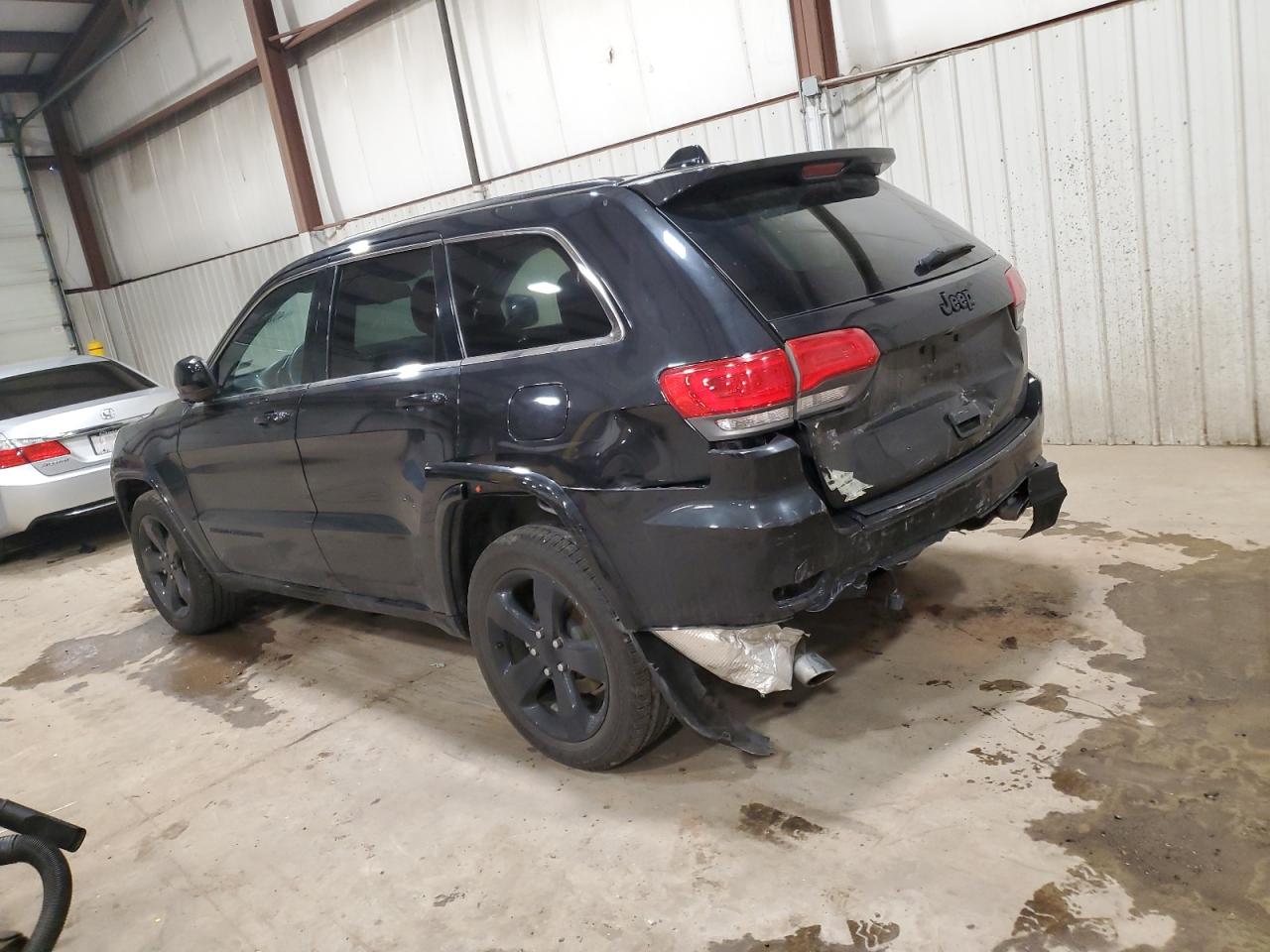 2014 Jeep Grand Cherokee - Image 2