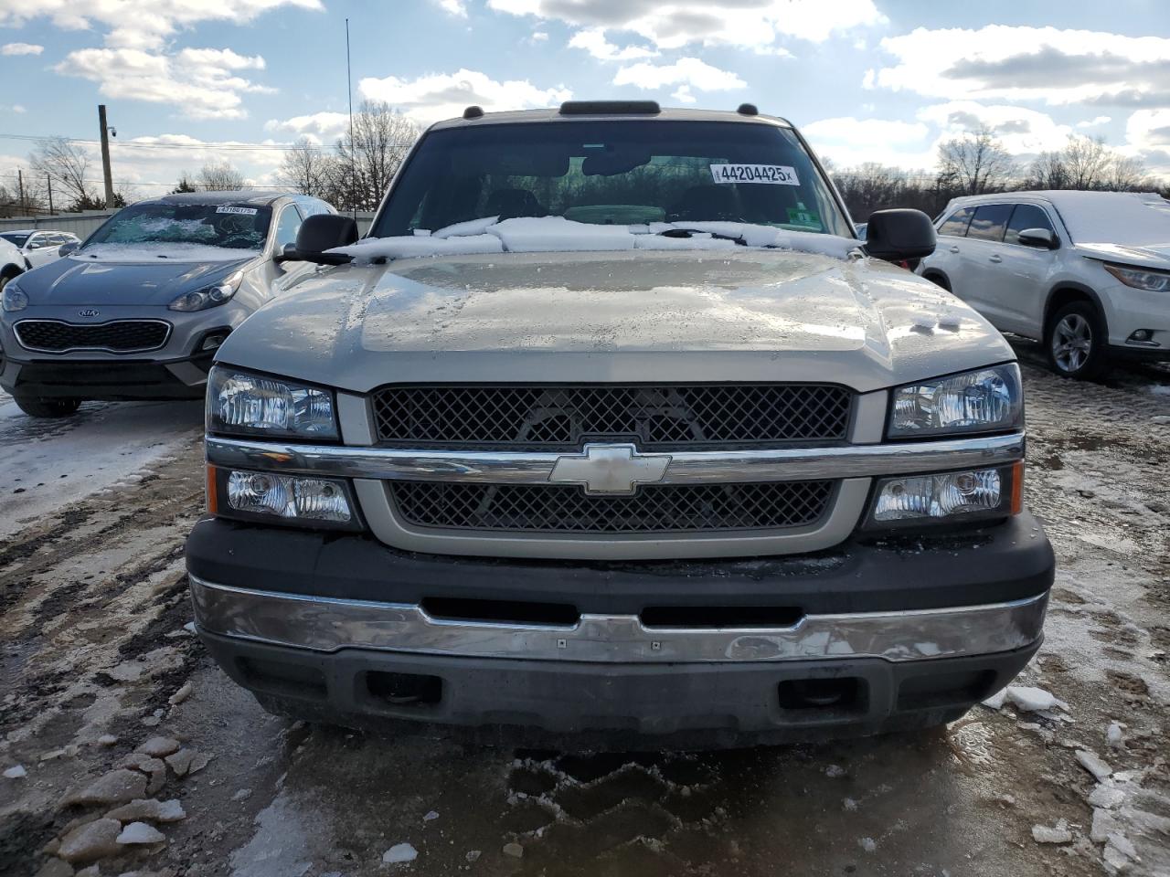 2005 Chevrolet Silverado - Image 5