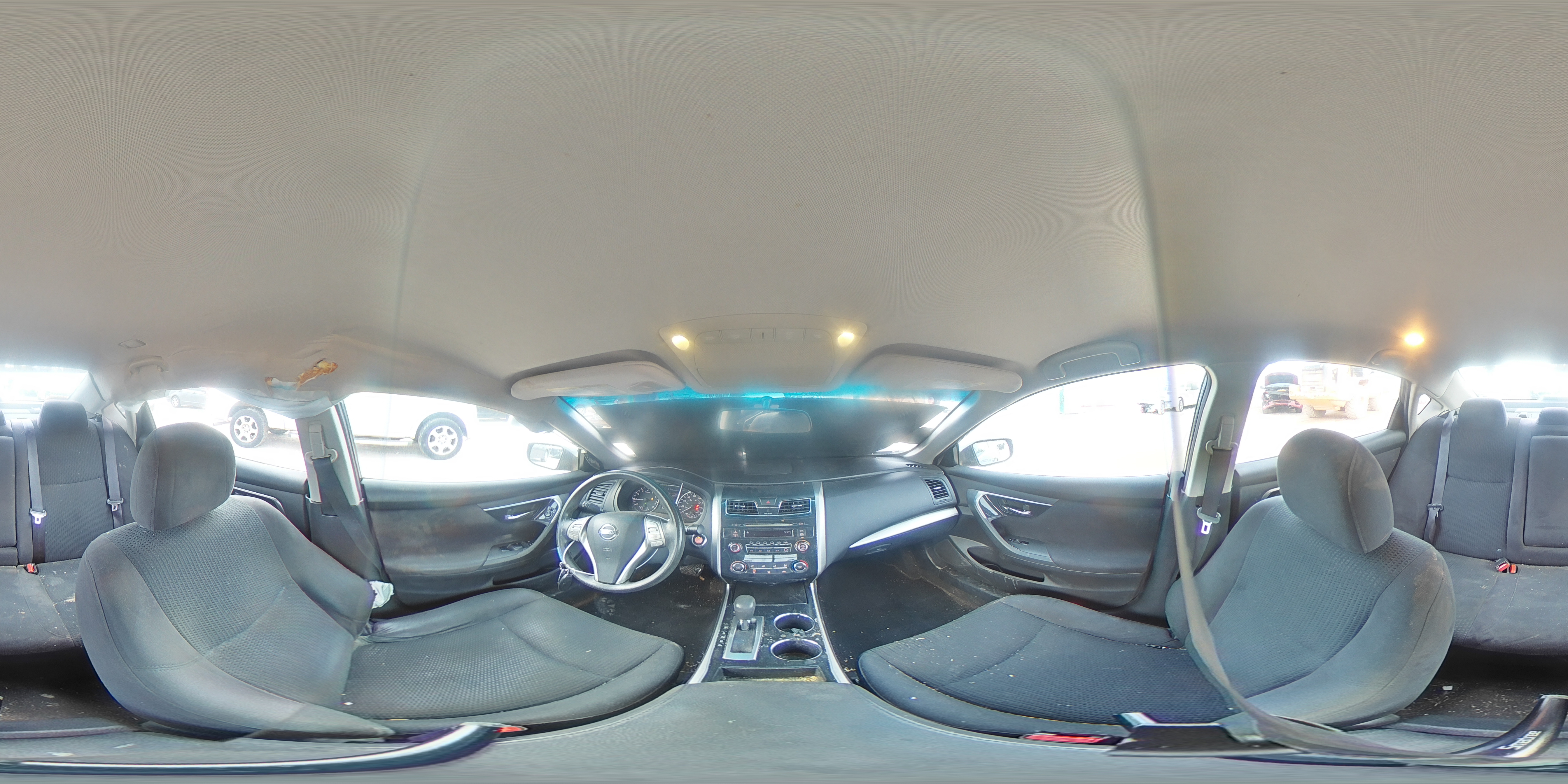 2014 Nissan Altima - Image 12