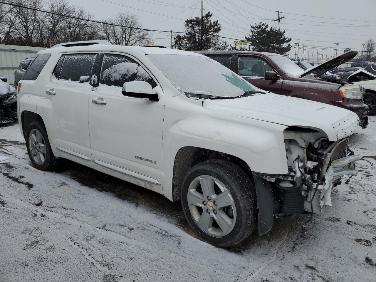 2014 GMC Terrain - Image 4