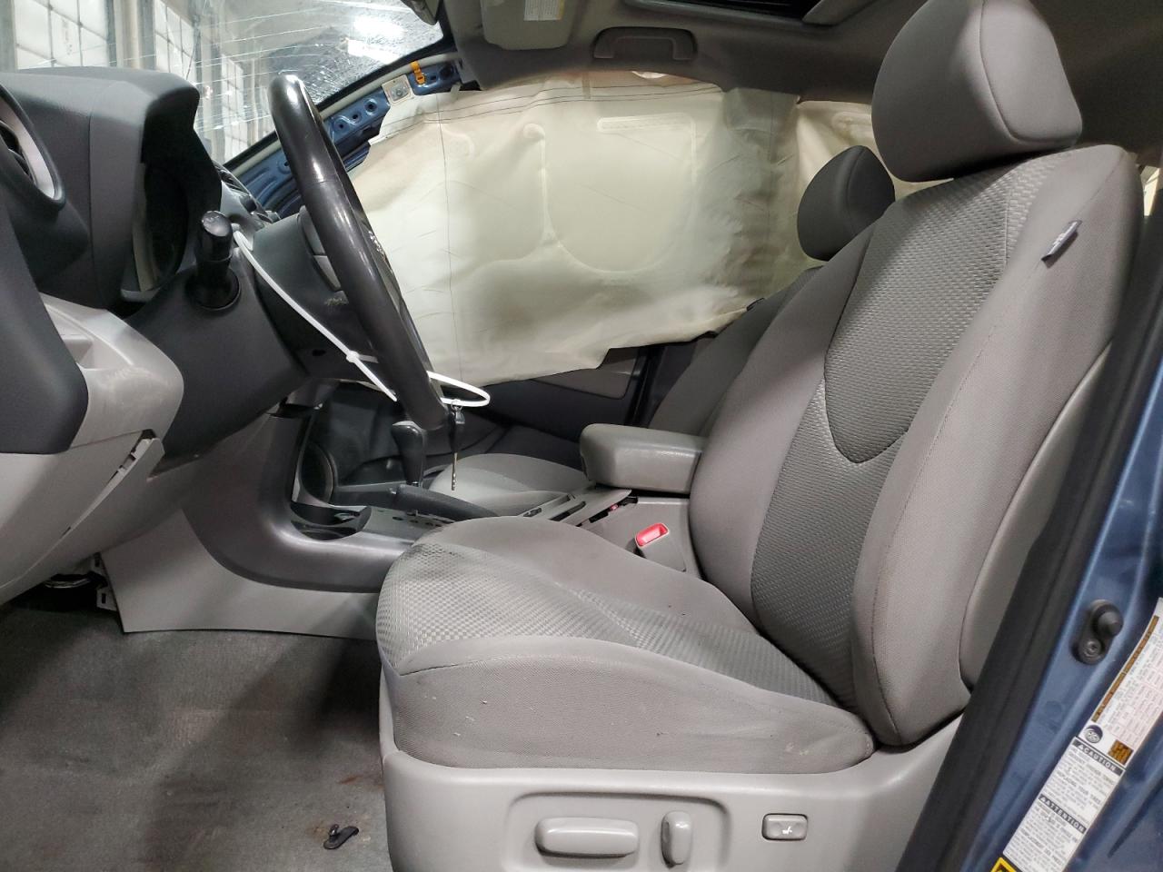 2007 Toyota RAV 4 - Image 7