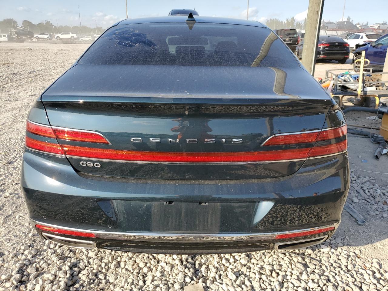2022 Genesis G90 - Image 6