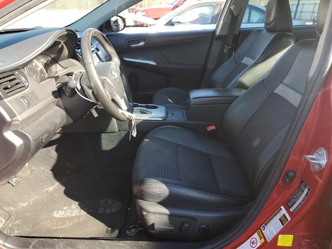 2012 Toyota Camry - Image 7