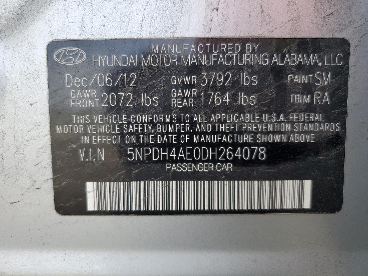 2013 Hyundai Elantra - Image 14