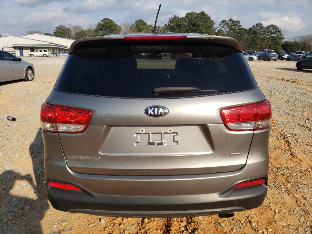 2017 Kia Sorento - Image 6