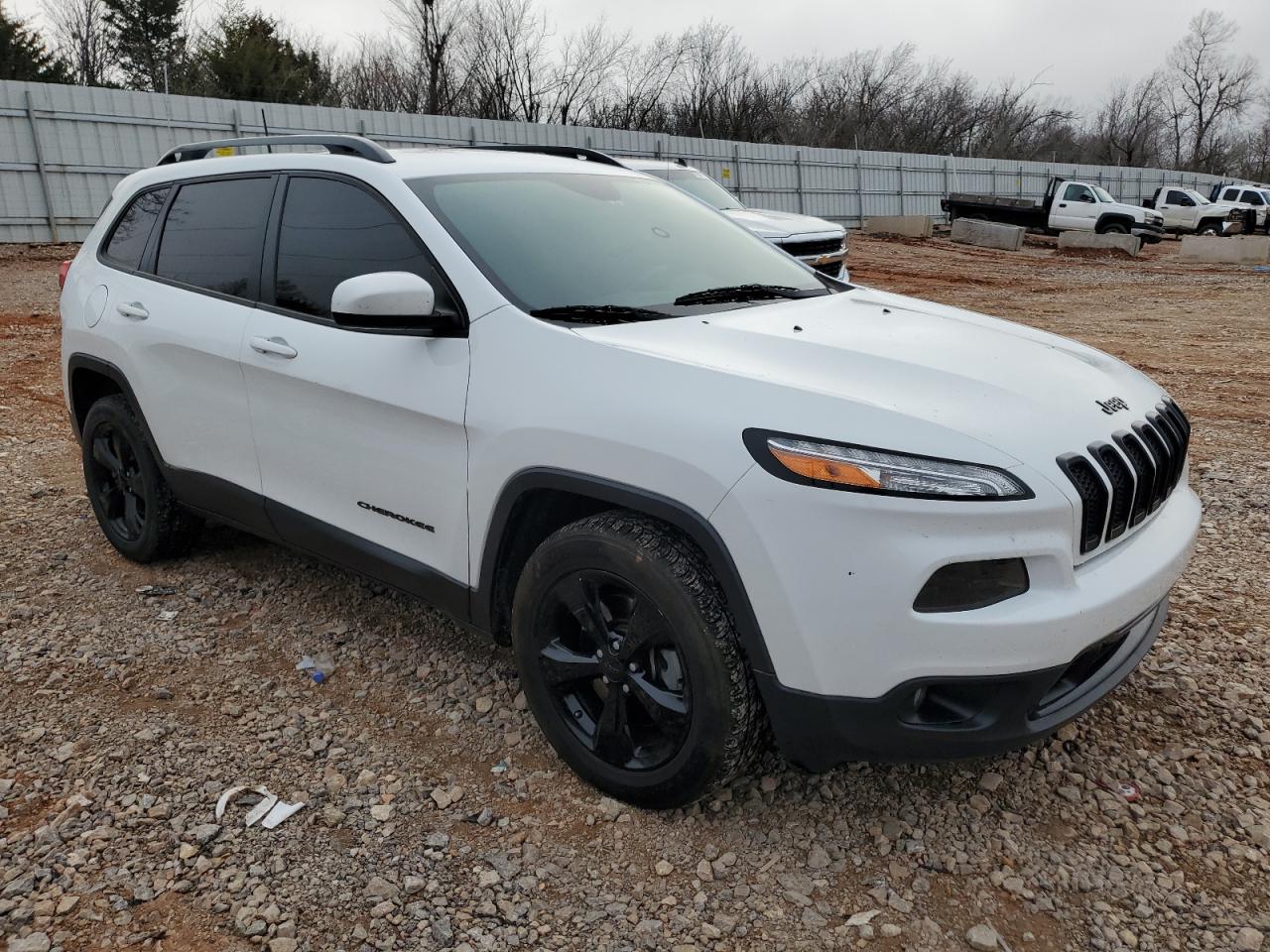 2016 Jeep Grand Cherokee - Image 4