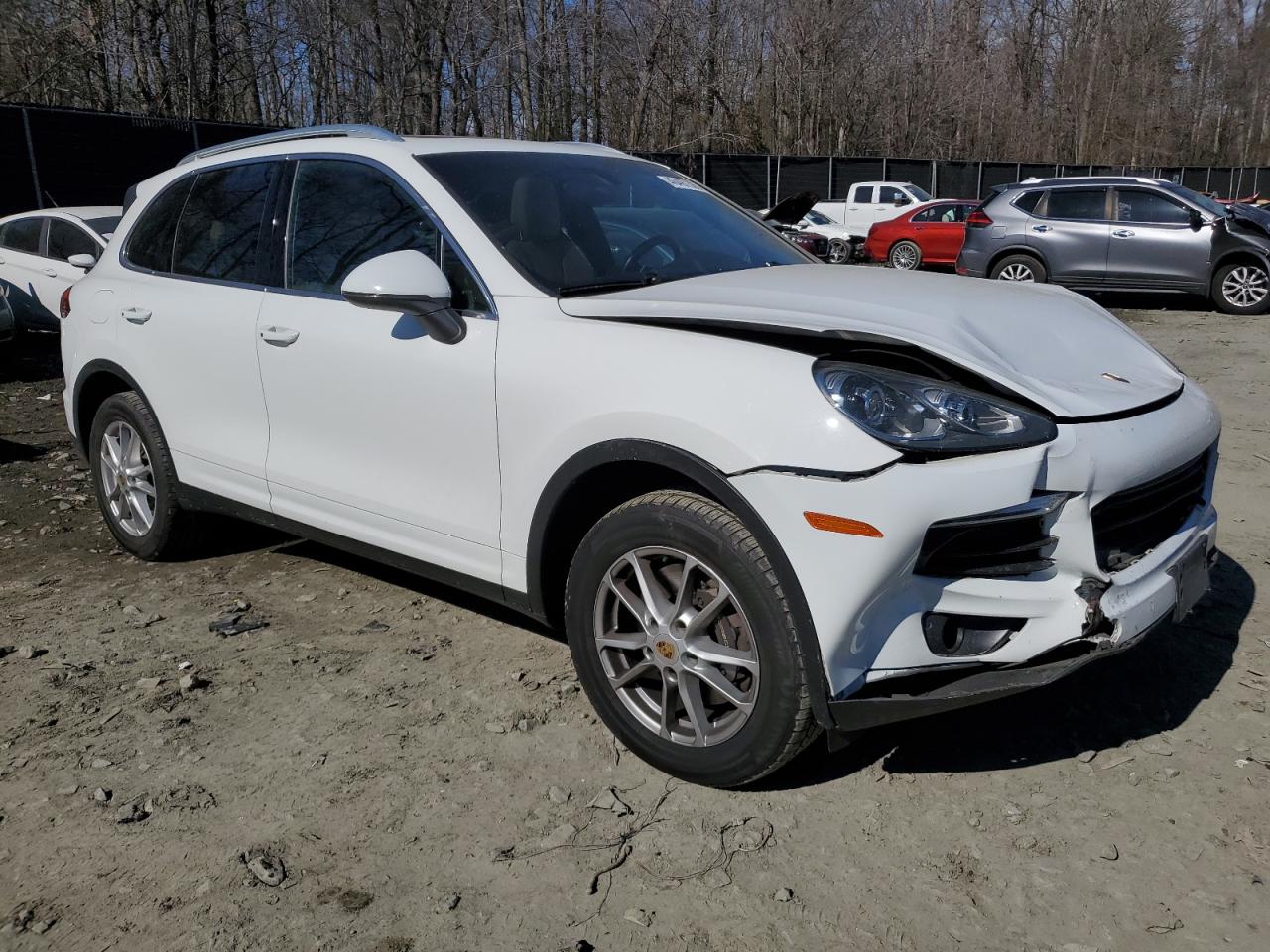 2016 Porsche Cayenne - Image 4