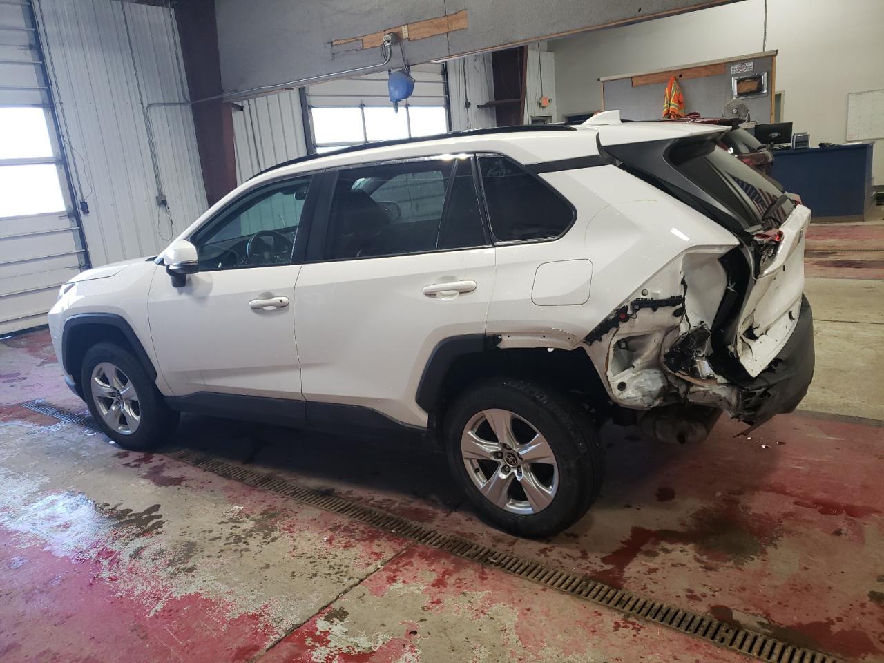 2021 Toyota RAV 4 - Image 2