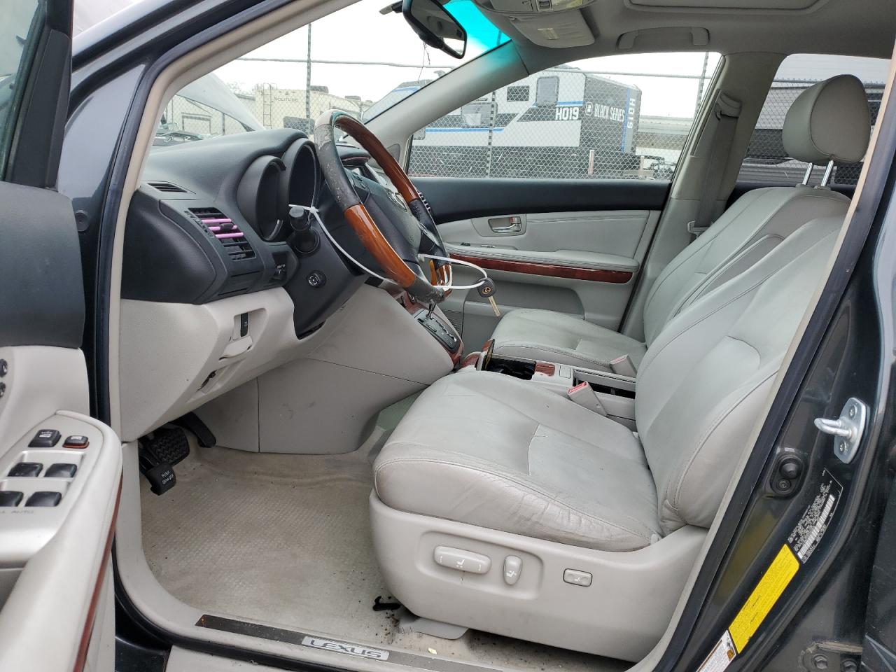 2007 Lexus RX - Image 7