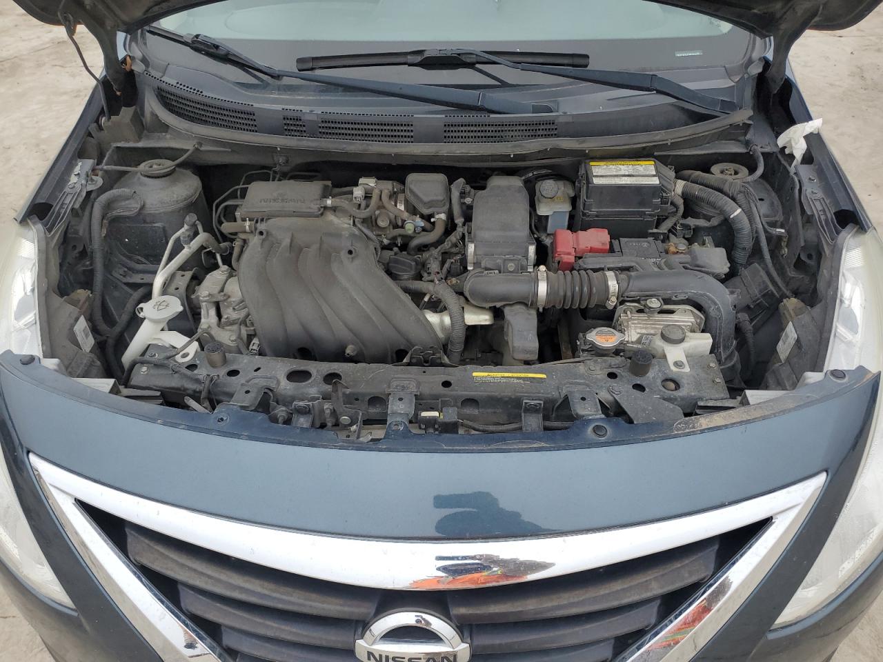 2015 Nissan Versa - Image 12