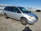 2005 Chrysler Town & Country Touring იყიდება Anderson-ში, CA - Water/Flood