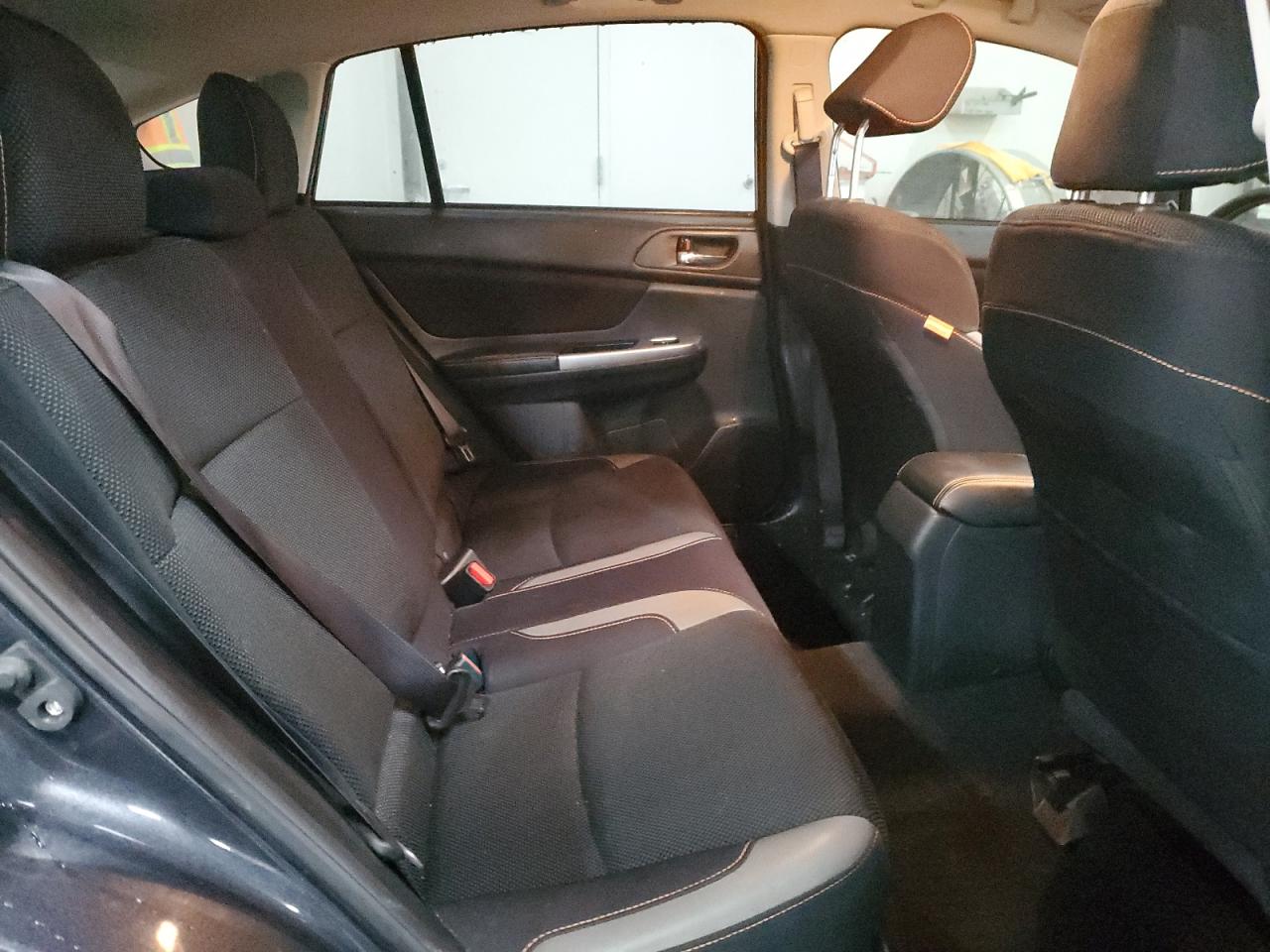 2016 Subaru XV - Image 11