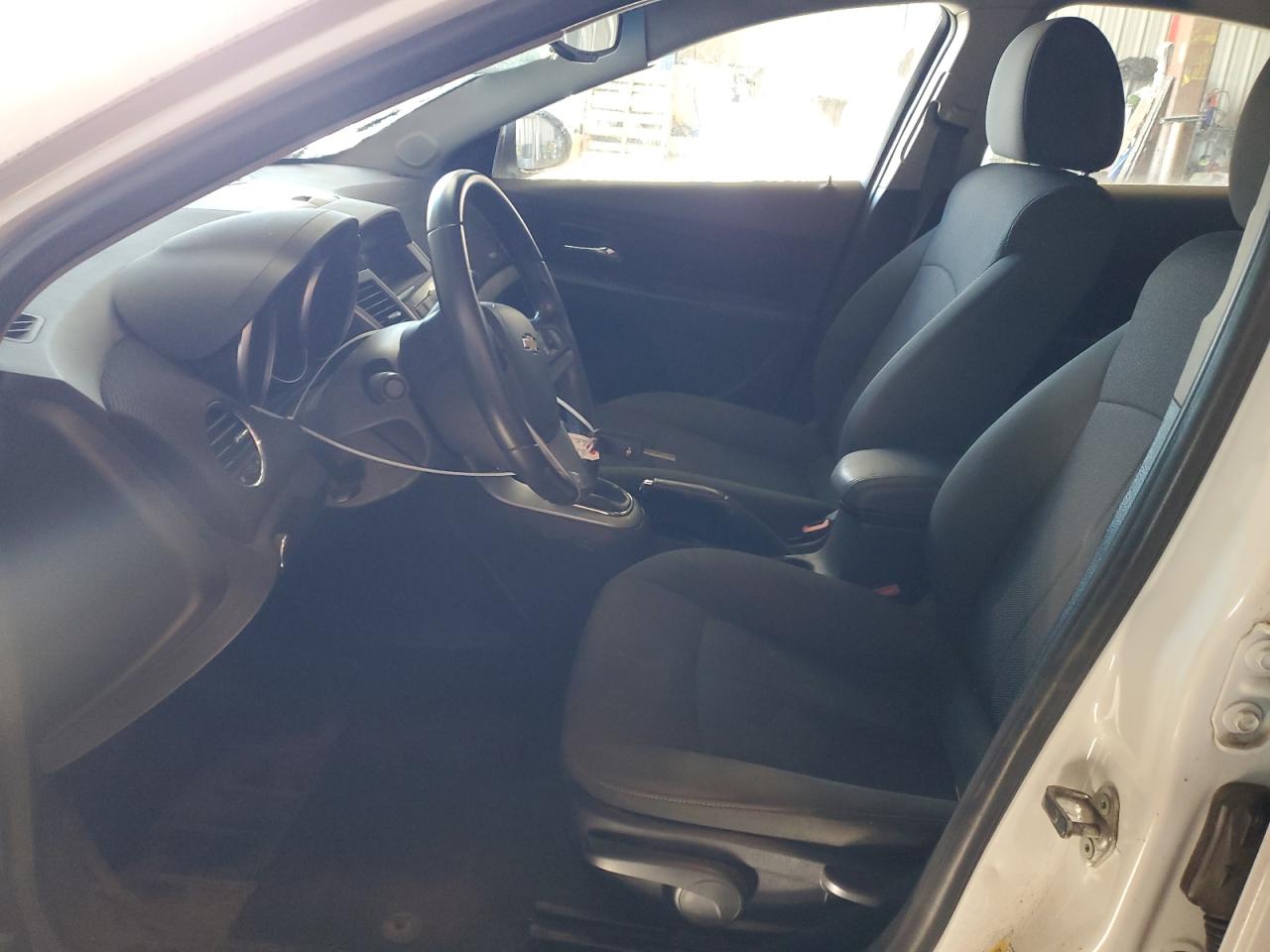 2011 Chevrolet Cruze - Image 7