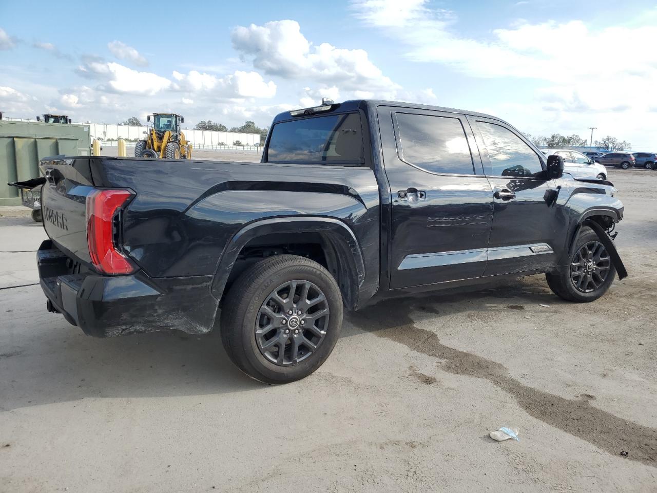 2023 Toyota Tundra - Image 3