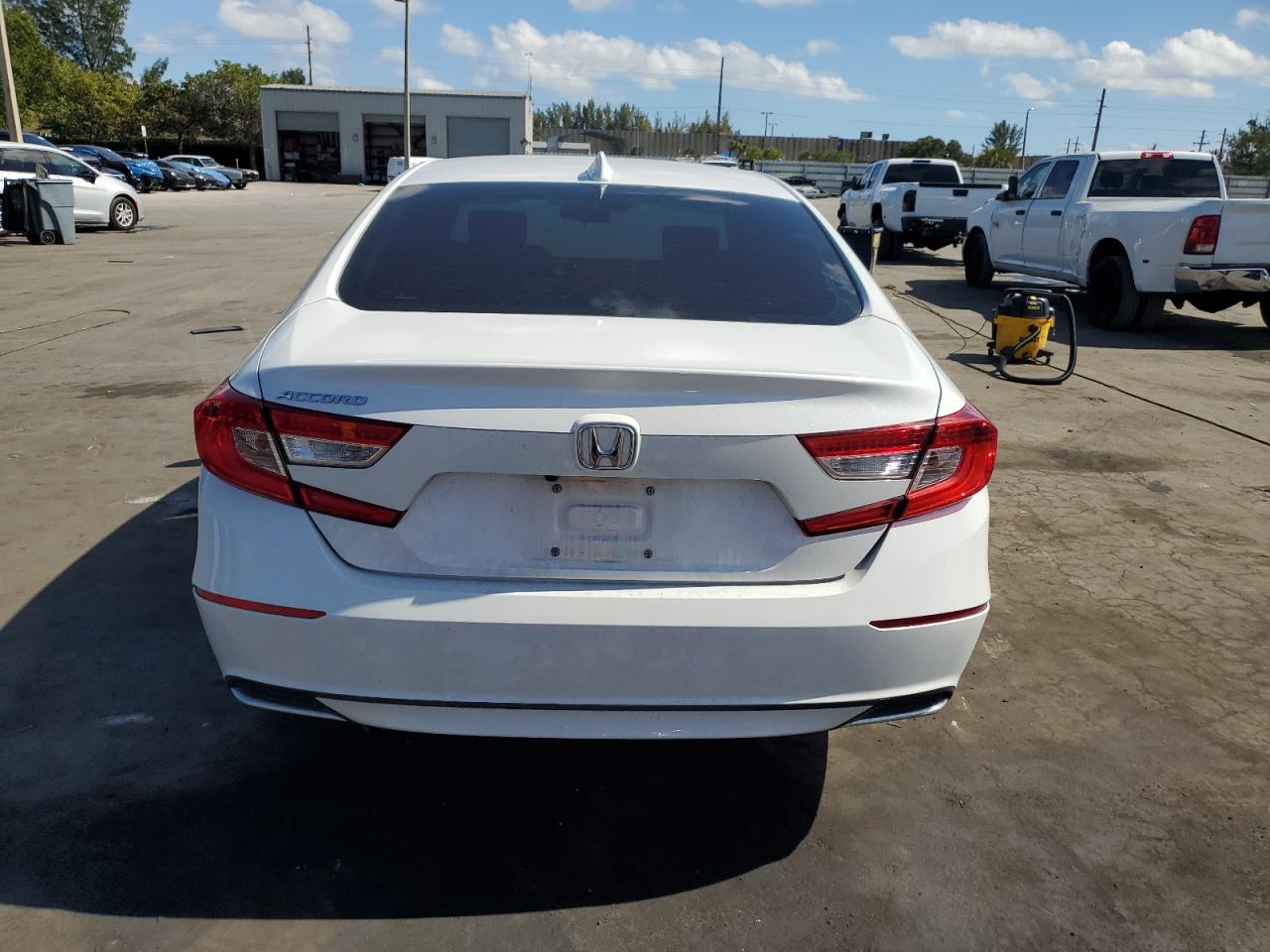 2020 Honda Accord - Image 6
