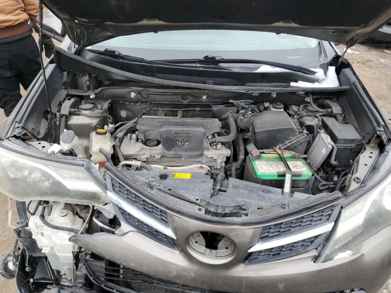 2015 Toyota RAV 4 - Image 12