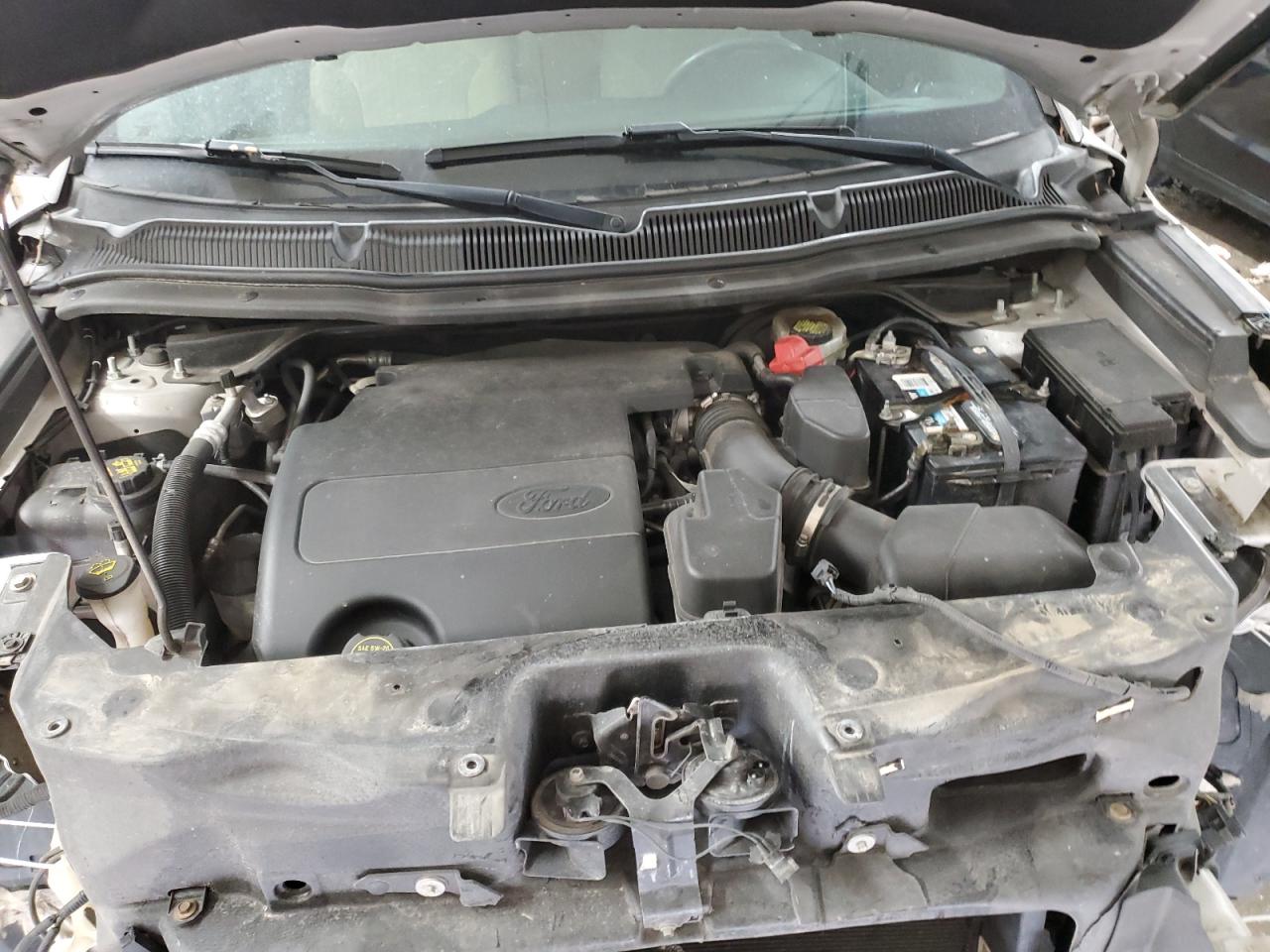 2016 Ford Explorer - Image 12
