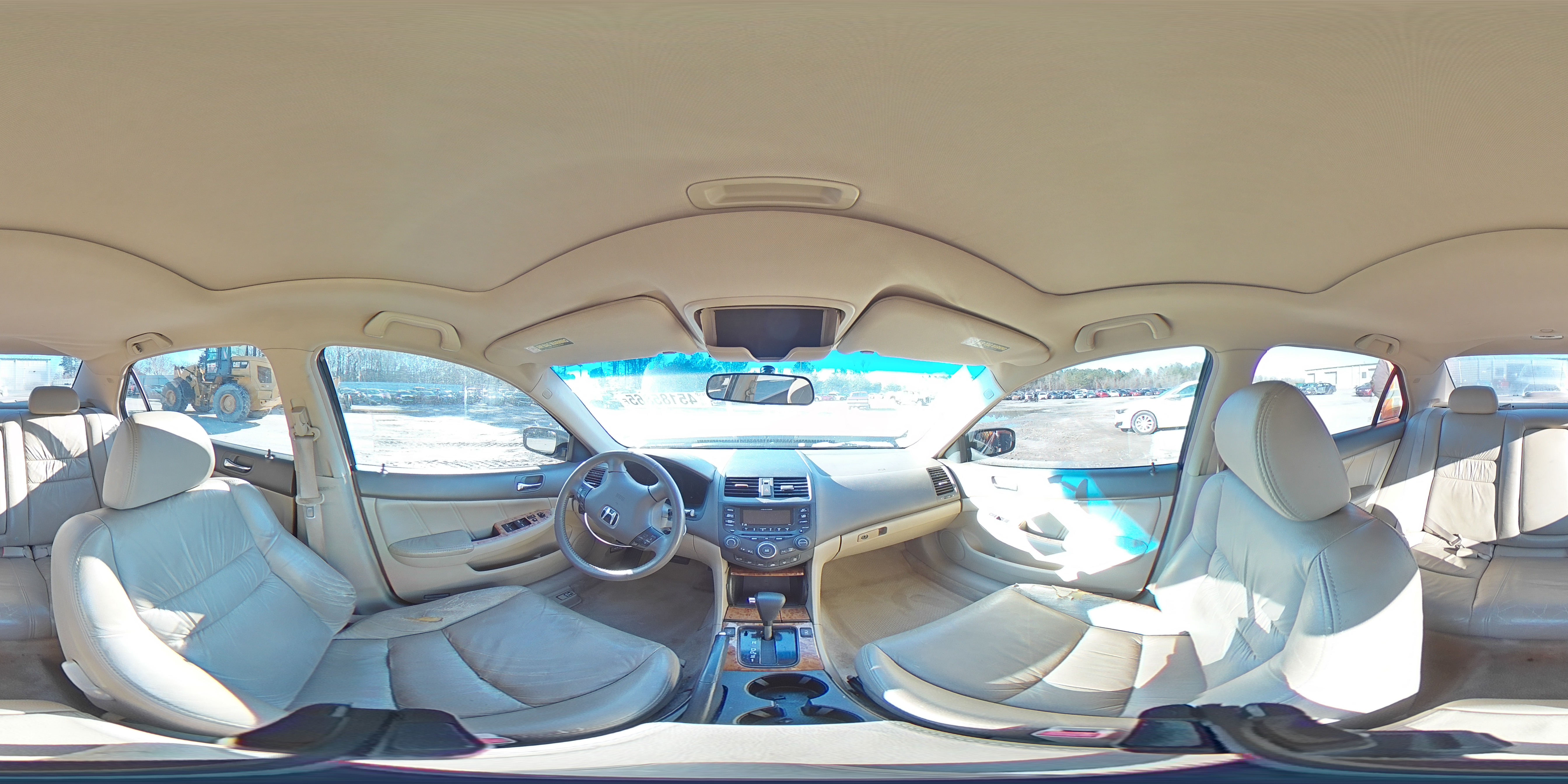 2004 Honda Accord - Image 13