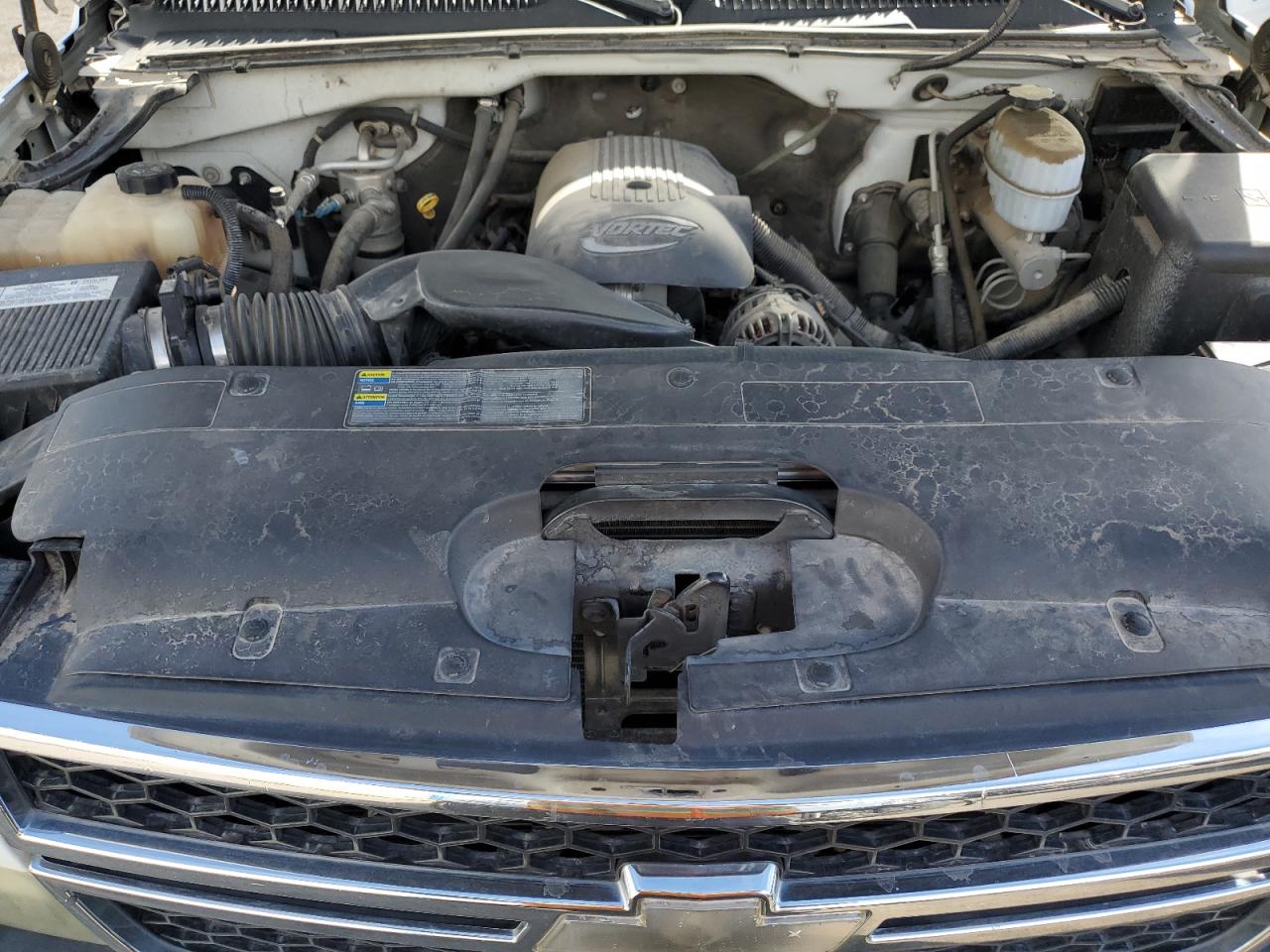 2007 Chevrolet Silverado - Image 12