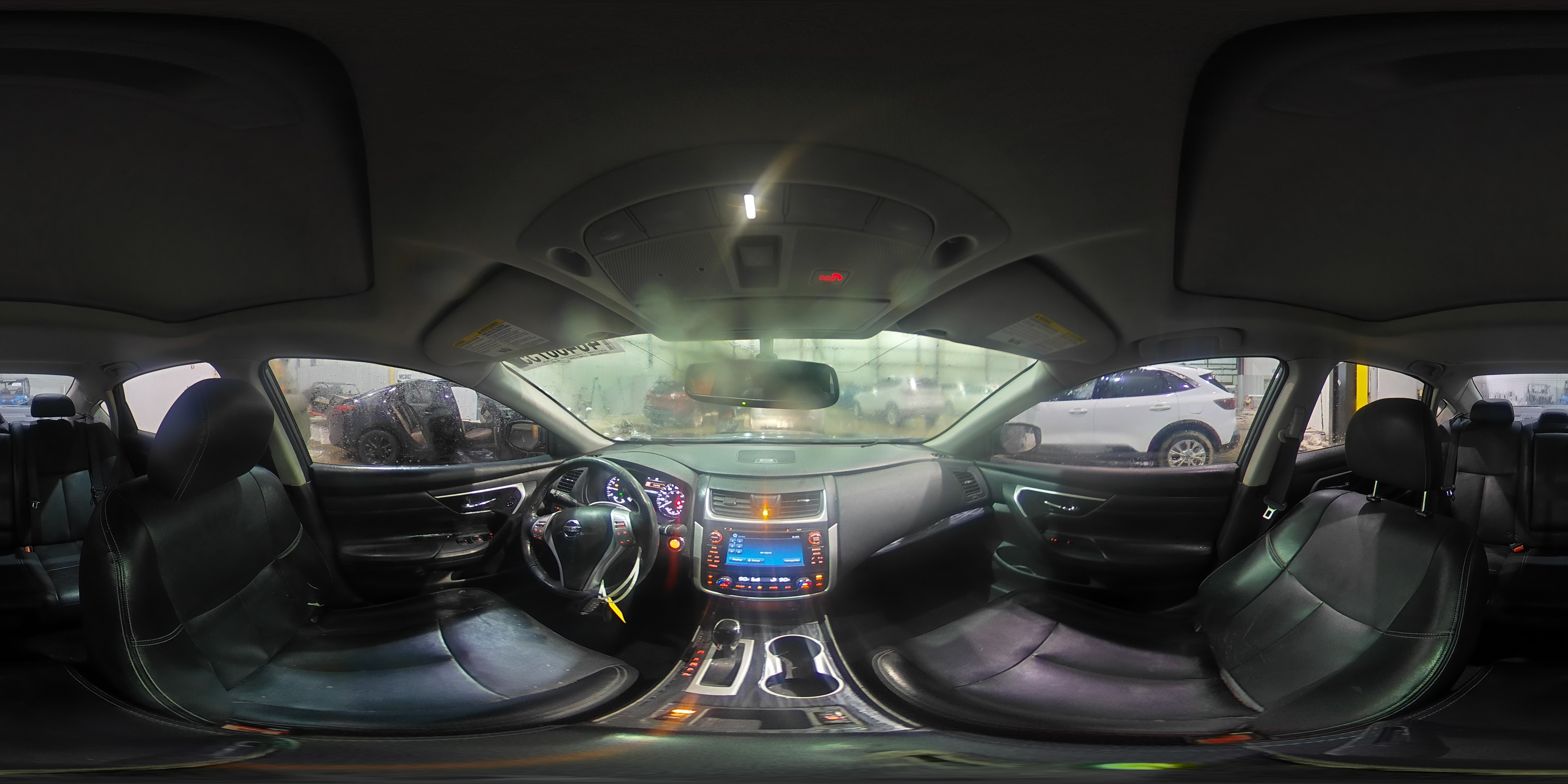 2016 Nissan Altima - Image 14