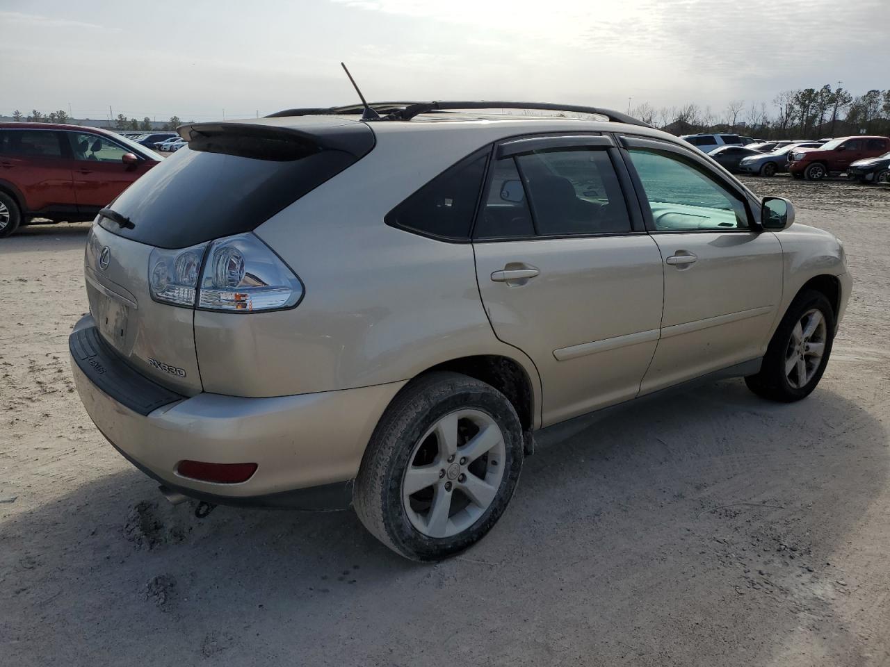 2005 Lexus RX - Image 3