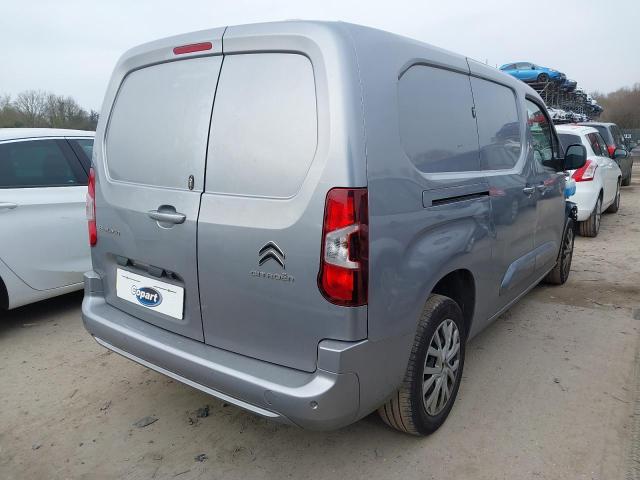 2024 CITROEN BERLINGO 9