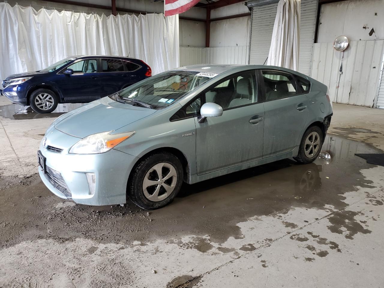2013 Toyota Prius - Image 1