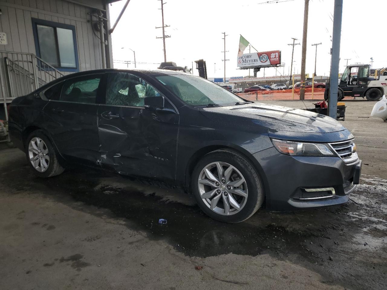 2018 Chevrolet Impala - Image 4